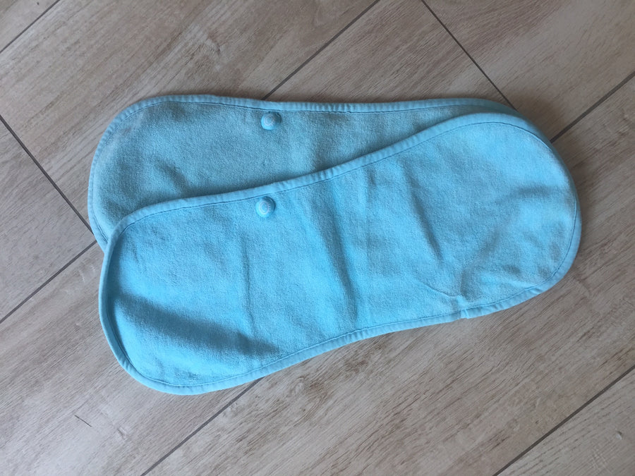 Babyboom / lot de 2 bavoirs d'épaule