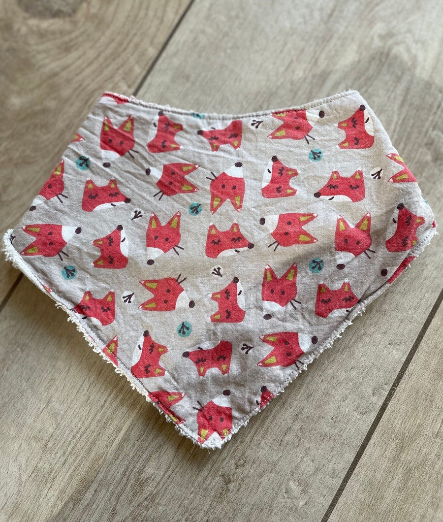 Bavoir foulard renard
