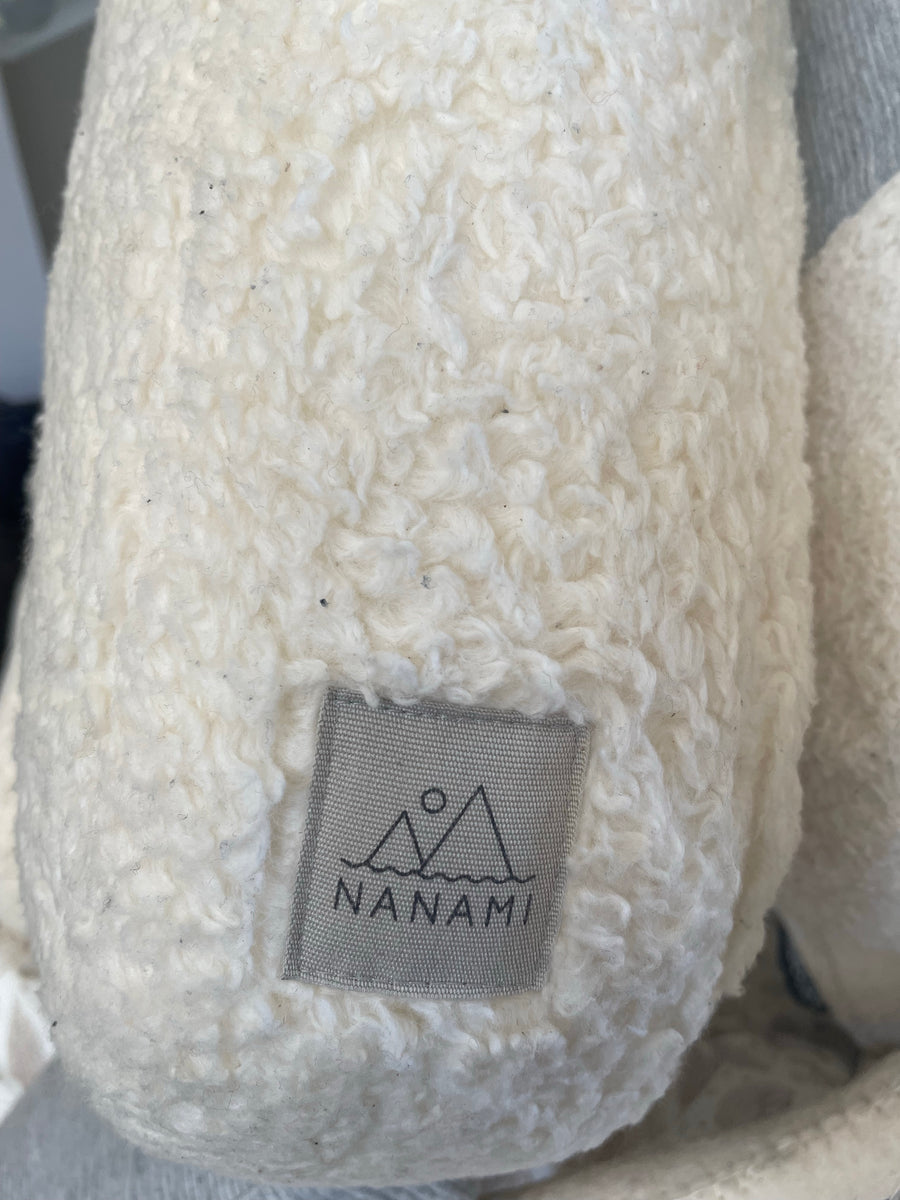 Nanami - Coussin d'allaitement Nanook ours polaire off white/écru