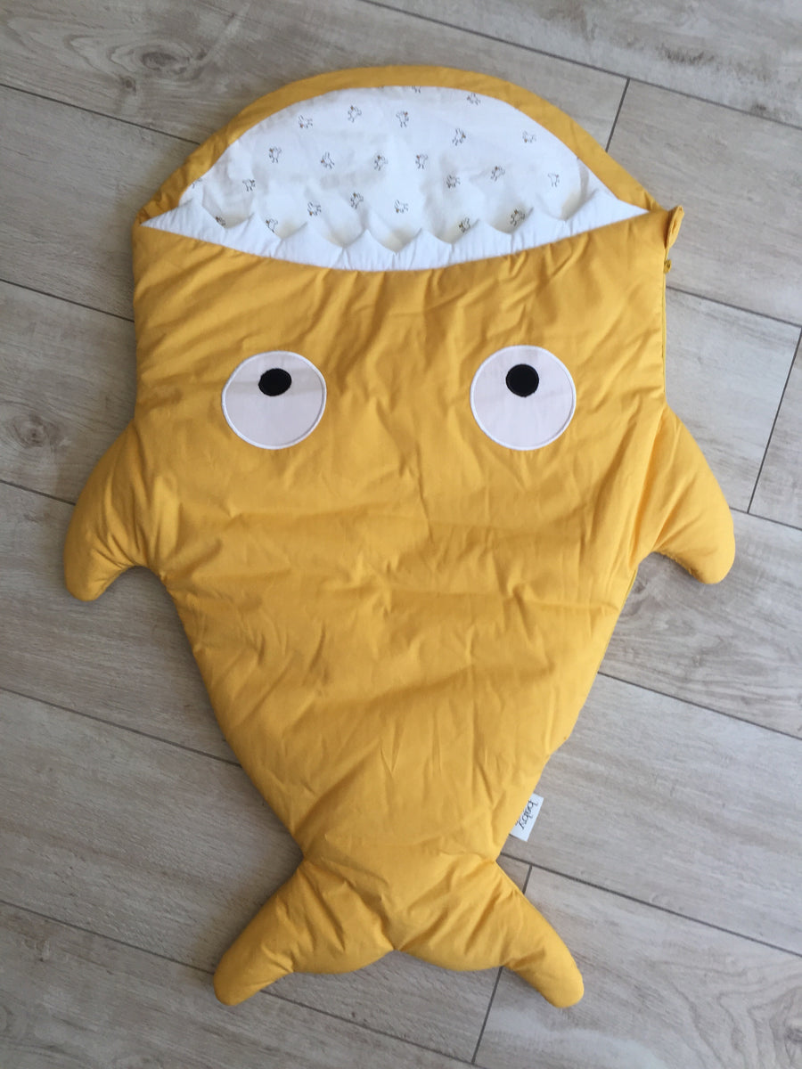 Liste Charlotte et Alexis / Sac de couchage et protège-pieds requin 