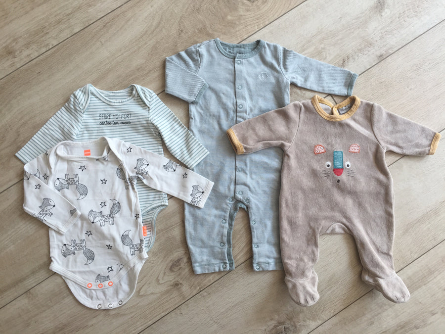 Lot de vêtements 1 et 3 mois