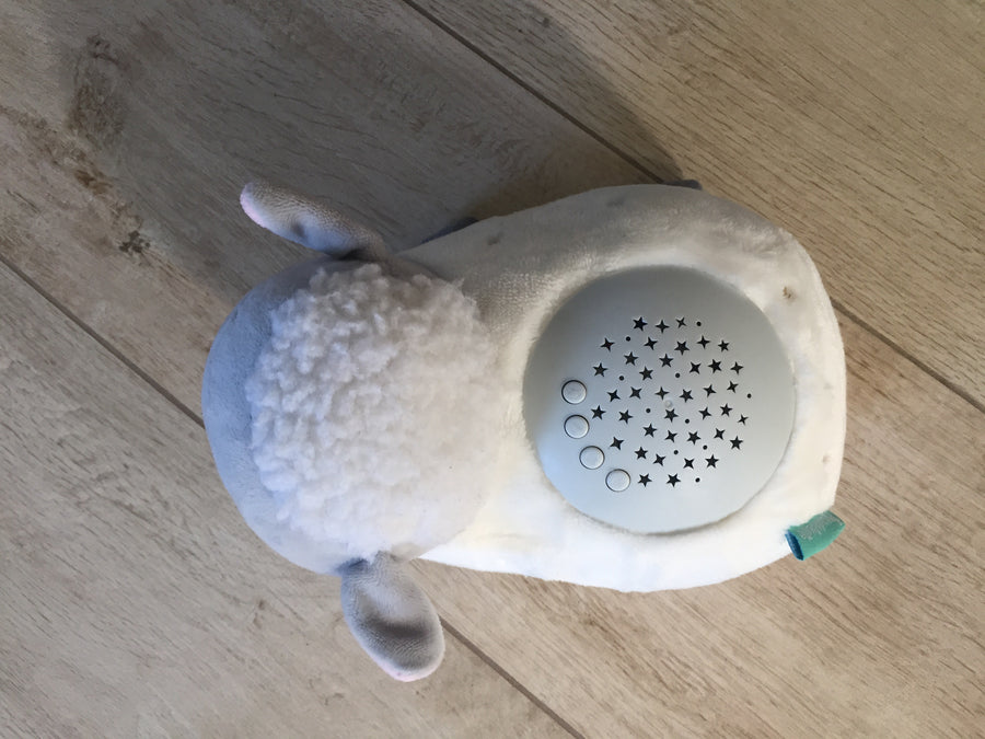 Liste bébé Marra /Badabulle - Veilleuse bébé peluche musicale mouton